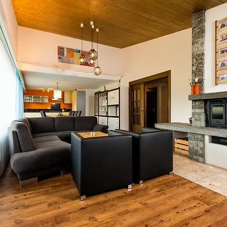 Haus Aristella Apartament